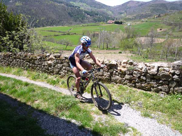 vtt en ardeche avec hebergement
